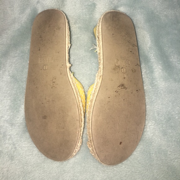 Old Navy Girls slip on Espadrille - Picture 3 of 4
